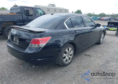 2008 Honda Accord 2.4 Ex-L z USA, uszkodzony, nr VIN 1HGCP26878A165178